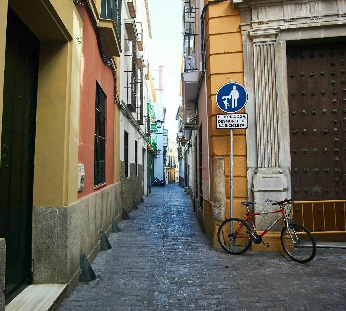 Tranquilo Apto En Zona Privilegiada Seville 0*,  Spain